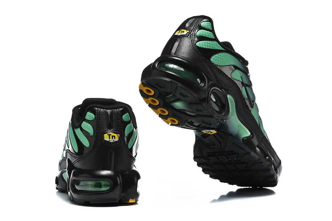 Nike Air Max Plus TN — Vapor Green