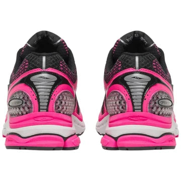 Saucony ProGrid Triumph 4 — Shock Hot Pink
