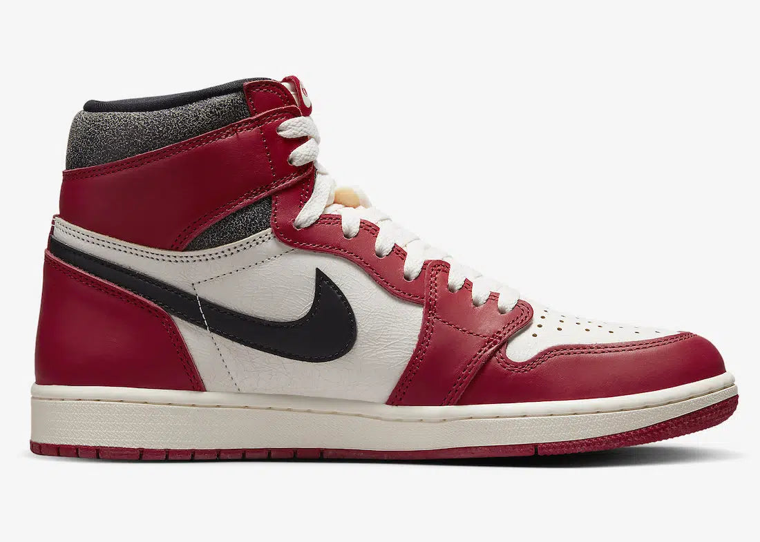 Air Jordan 1 High OG — Chicago Lost & Found