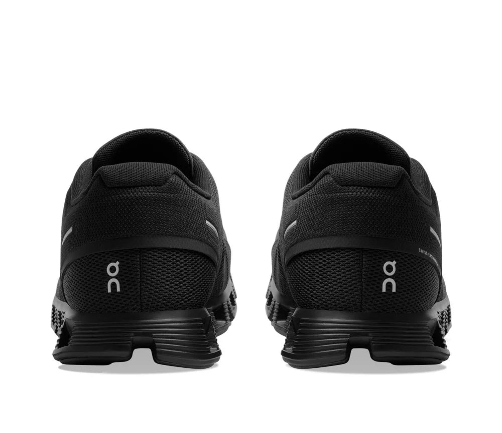 On Cloud 5 — All Black