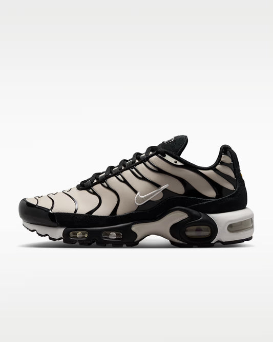 Nike Air Max Plus TN — Suede