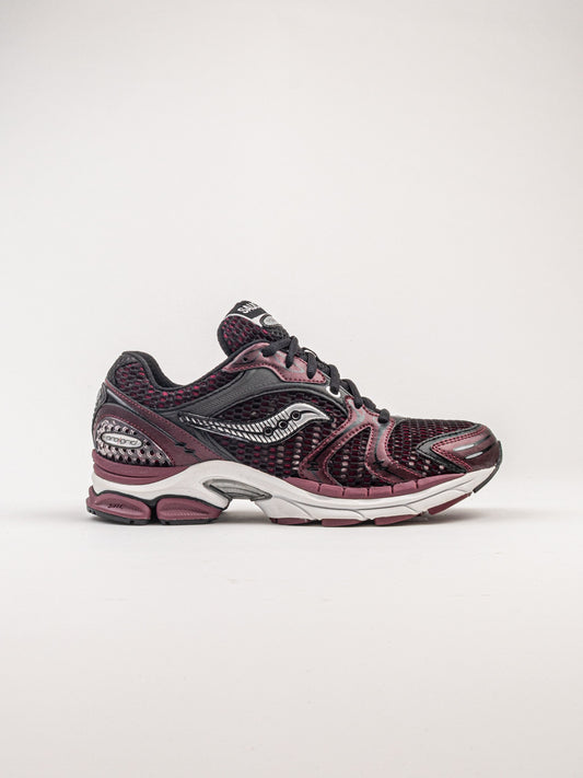 Saucony ProGrid Triumph 4 — Maroon/Black