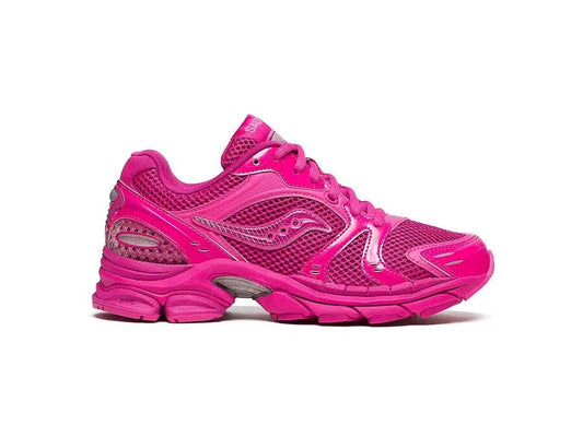 Saucony ProGrid Triumph 4 — Glossy Pink